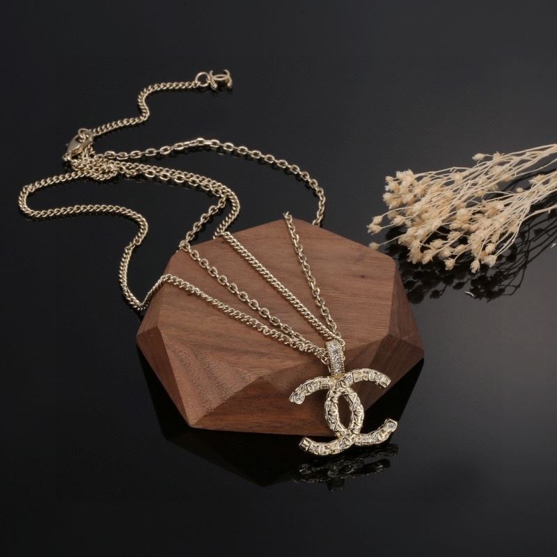 Ch**el necklaces